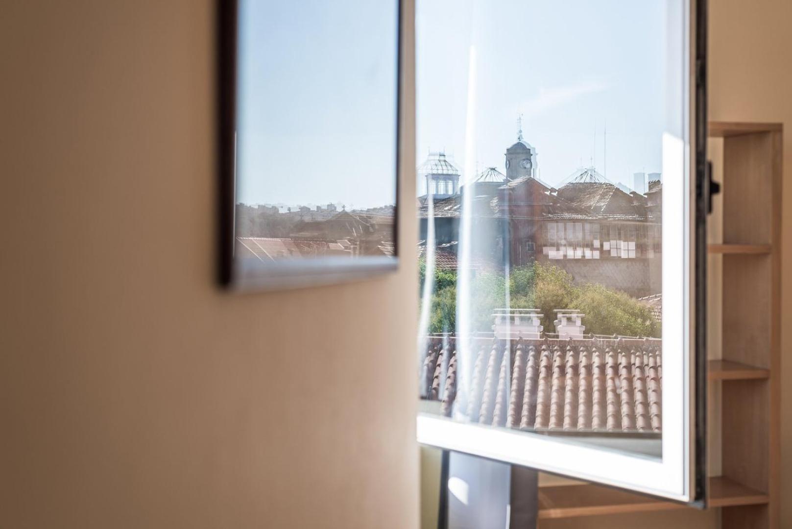 Guestready - Minimalistic Studio Downtown Porto Buitenkant foto