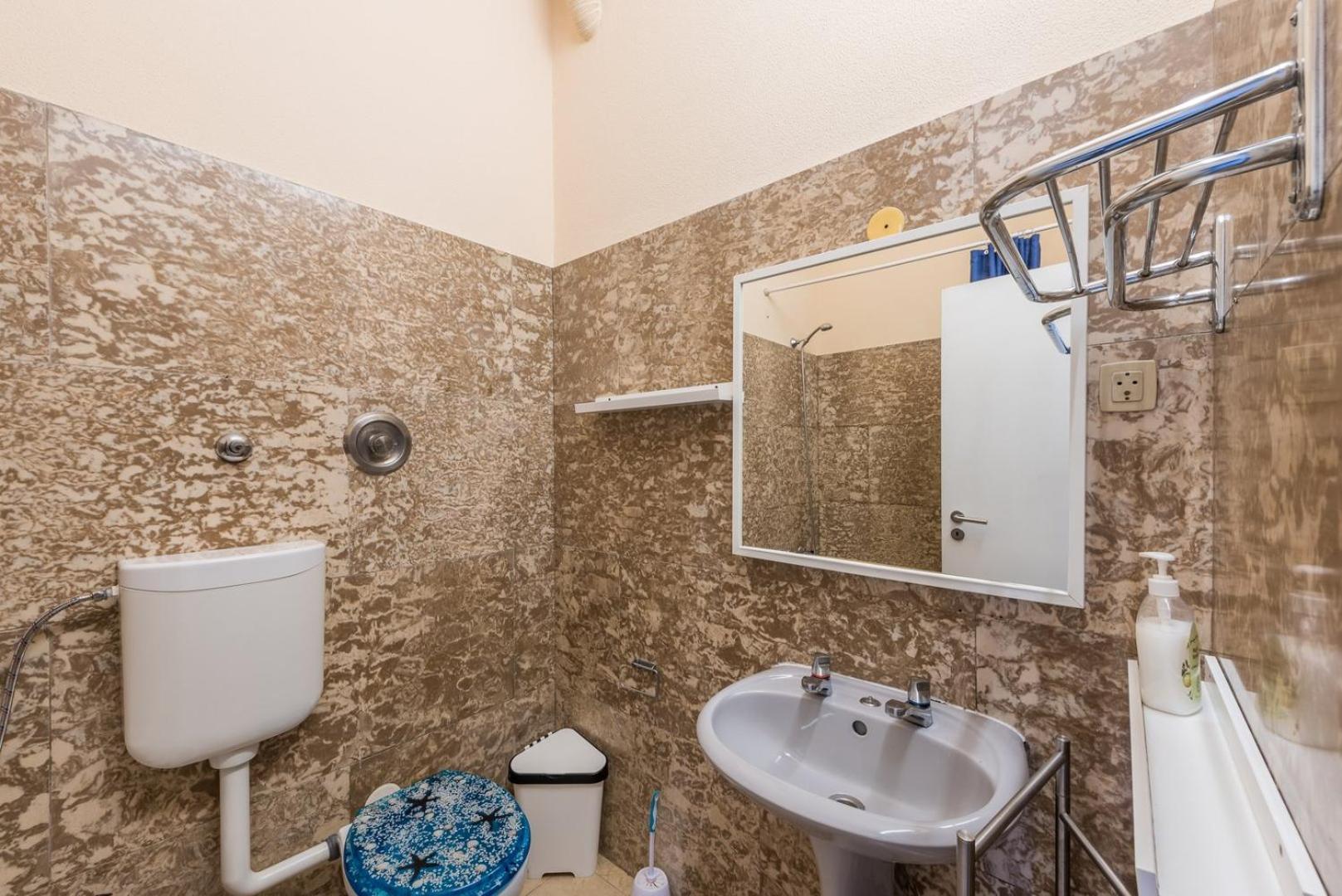 Guestready - Minimalistic Studio Downtown Porto Buitenkant foto