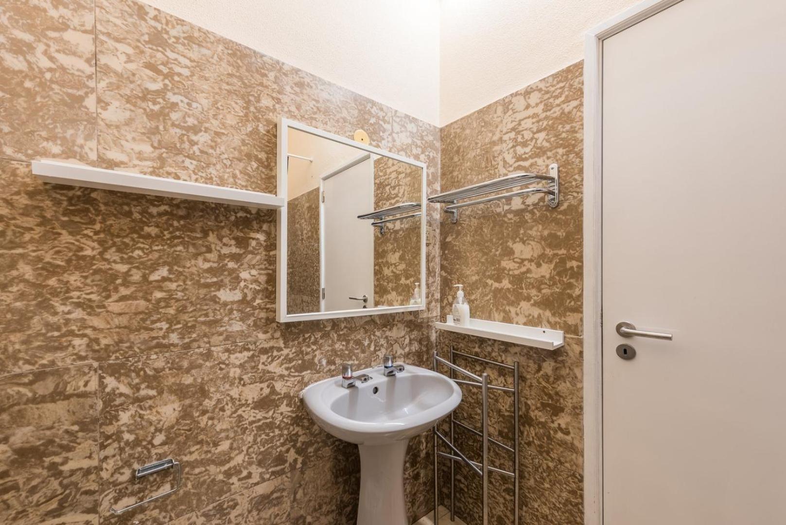 Guestready - Minimalistic Studio Downtown Porto Buitenkant foto